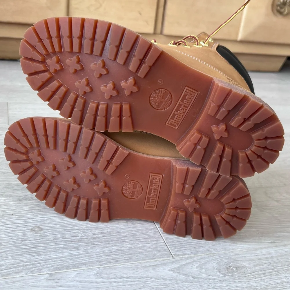 🔥Mint New Timberland Waterville 6” Waterproof Women’s Boots Wheat Nubuck - SZ 7🔥 - Picture 12 of 14